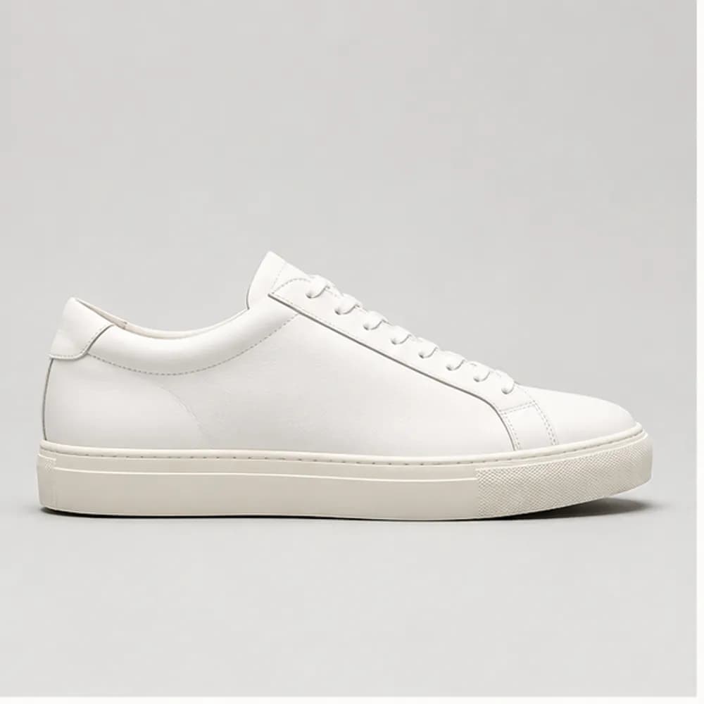 Aveny Low-Top Sneaker